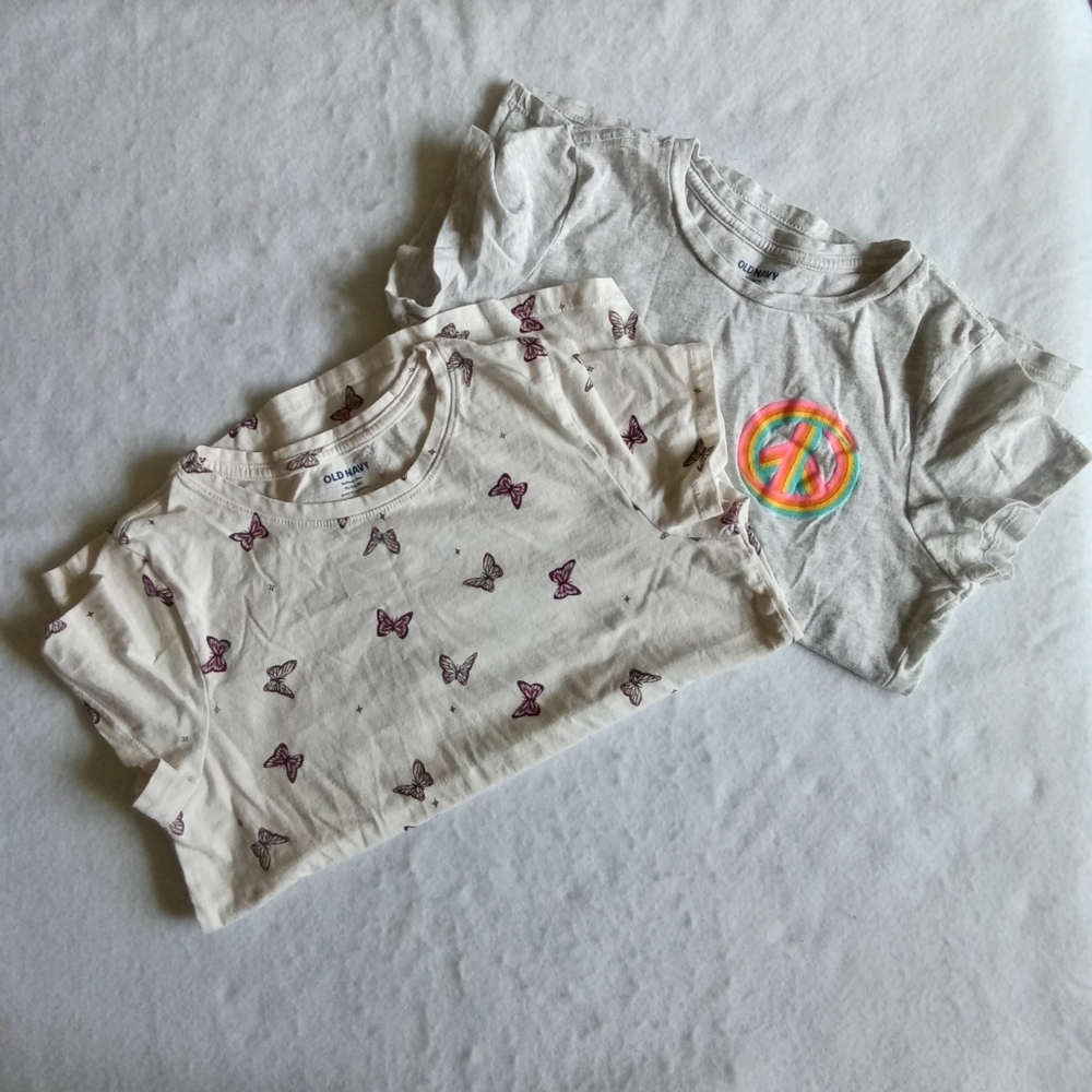 Old Navy girls Set of Two Graphic short sleeve T-Shirts